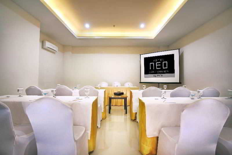 호텔 네오 찬디 심팡 리마 - 세마랑 바이 애스턴 외부 사진